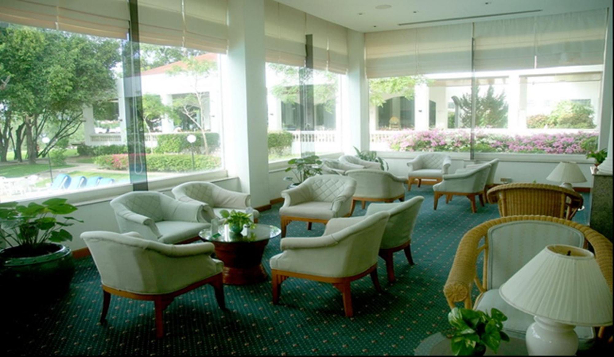 Purimas Beach Hotel & Spa Ban Chang  Exterior foto